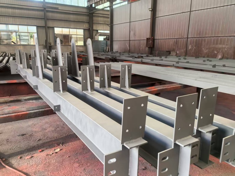 ໂຄງການຕິດຕັ້ງເຮືອນຍອດເຫຼັກສໍາເລັດແລ້ວ