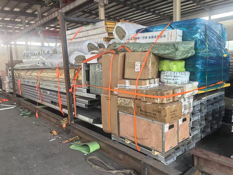 ຂ່າວການຂົນສົ່ງໂຄງສ້າງຂອງ Mayotte ປັບແຕ່ງ